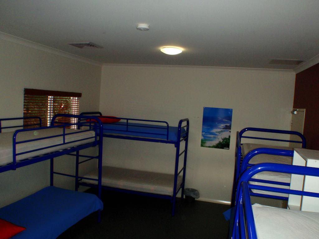 Margaret River Backpackers Yha Ostello Camera foto